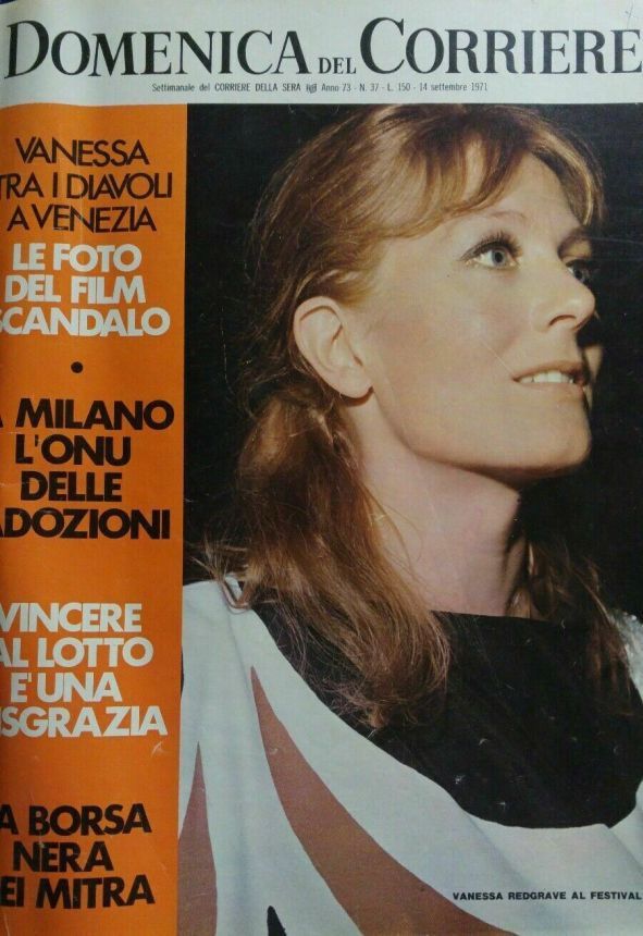 DOMENICA DEL CORRIERE magazine side cover Issue 37 14 September 1971