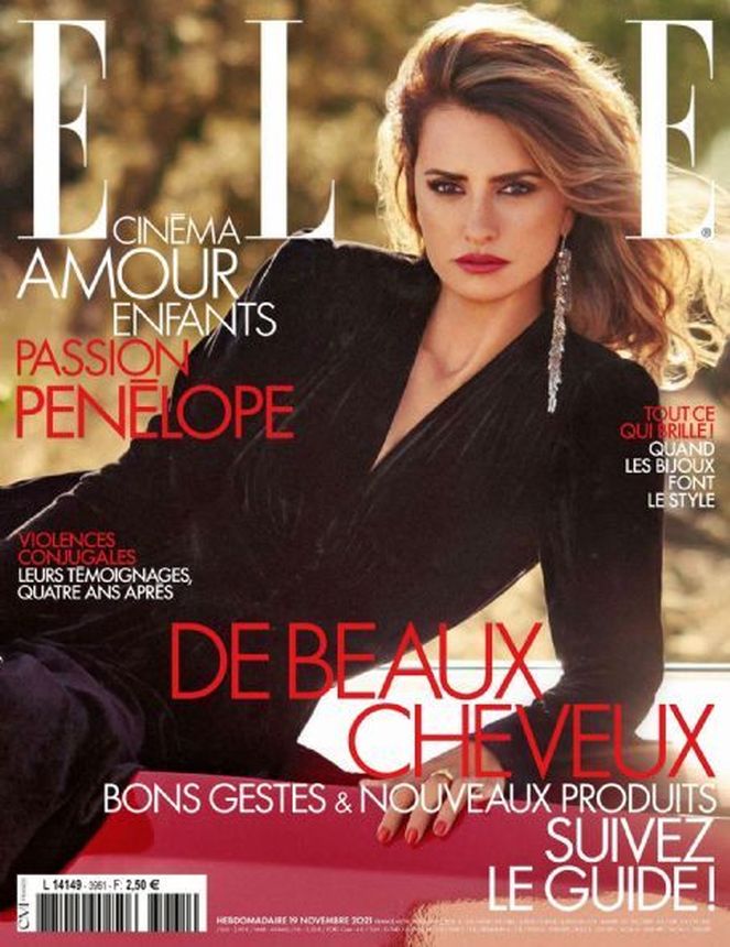 ELLE FRANCE magazine cover 19 November 2021