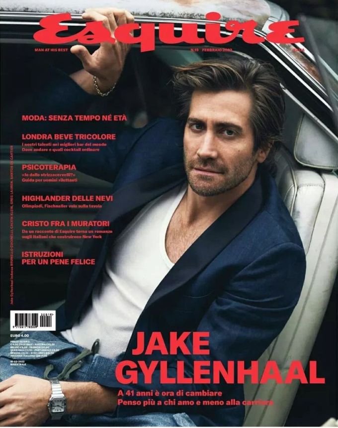 ESQUIRE ITALY magazine cover  February 2022