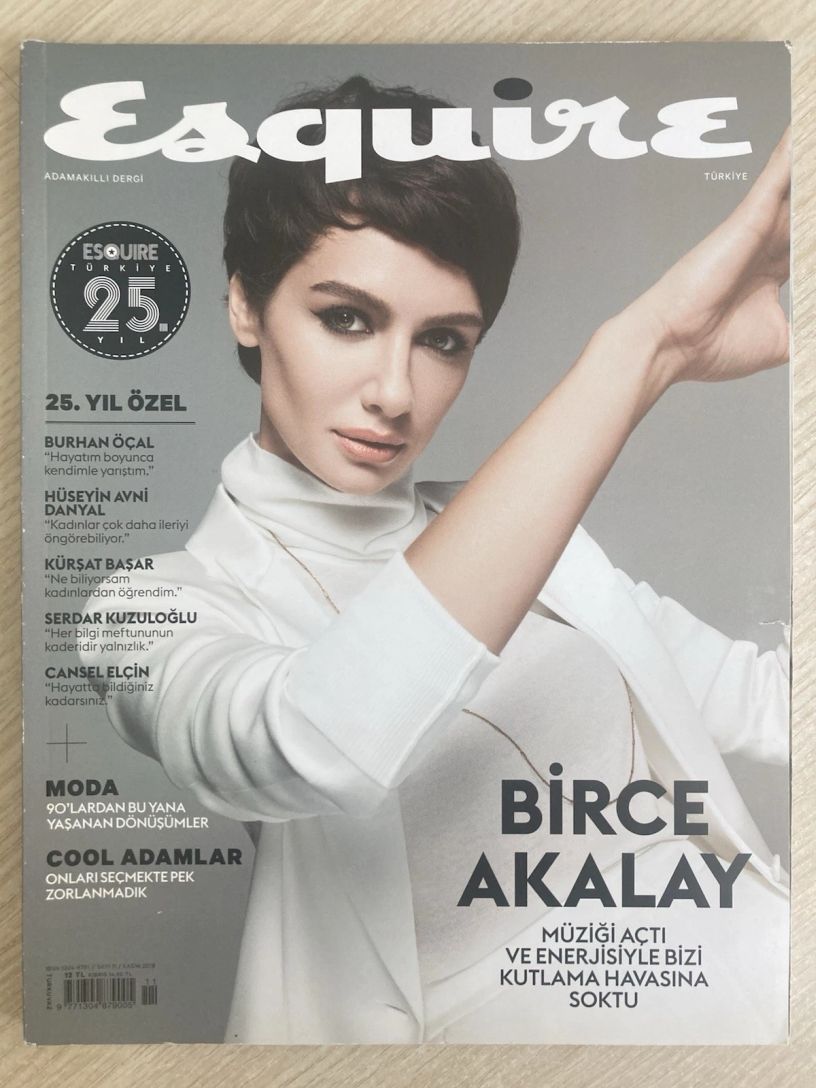 ESQUIRE TURKEY magazine cover  November 2018