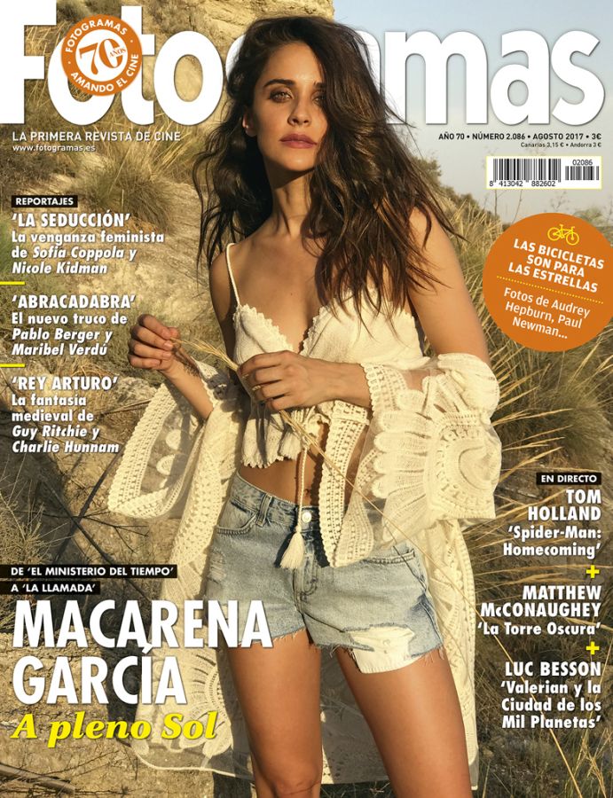FOTOGRAMAS magazine cover Issue 2086 August 2017