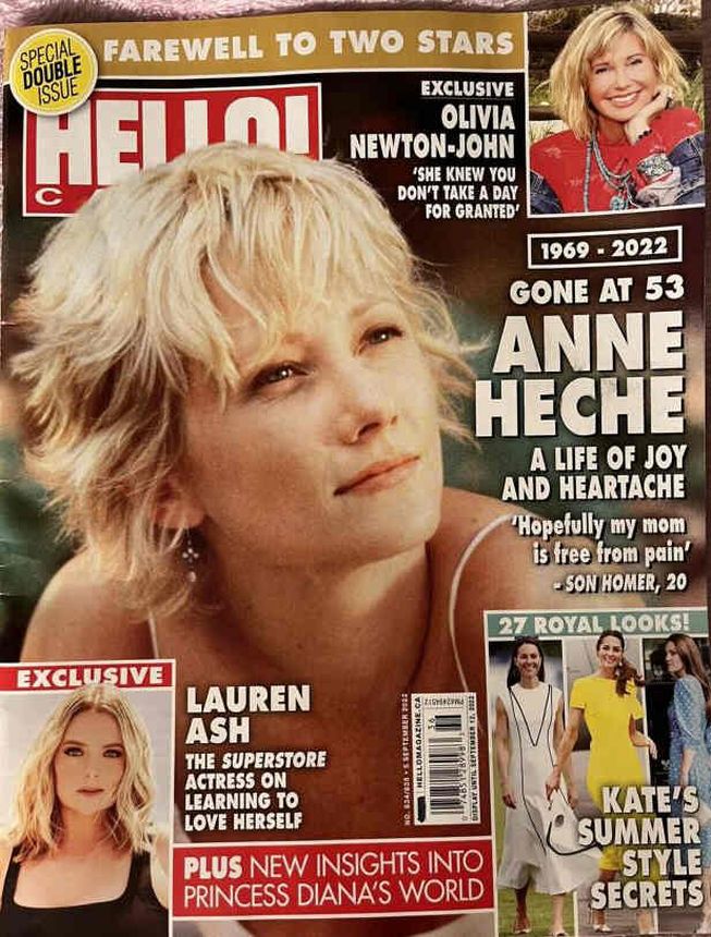 HELLO CANADA magazine cover 5 September 2022
