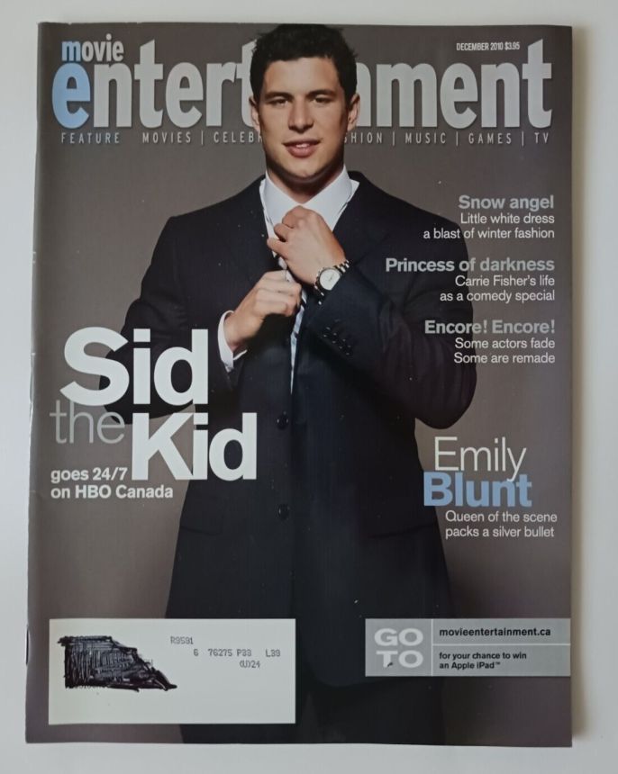 MOVIE ENTERTAINMENT magazine side cover  December 2010