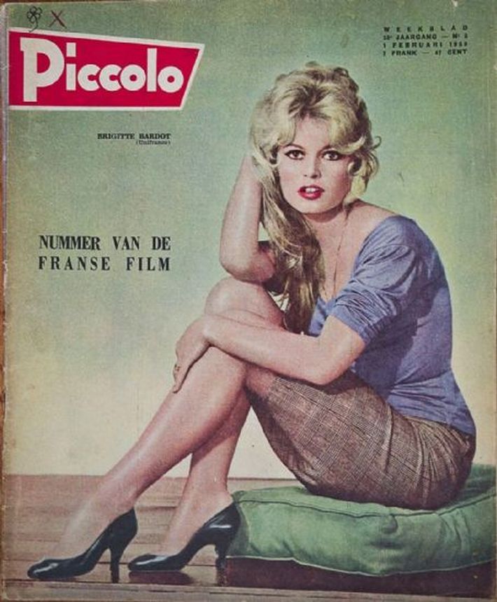 PICCOLO magazine side cover 1 February 1959