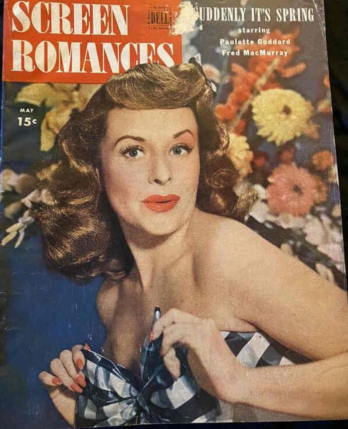 SCREEN ROMANCES magazine cover Issue 216 May 1947