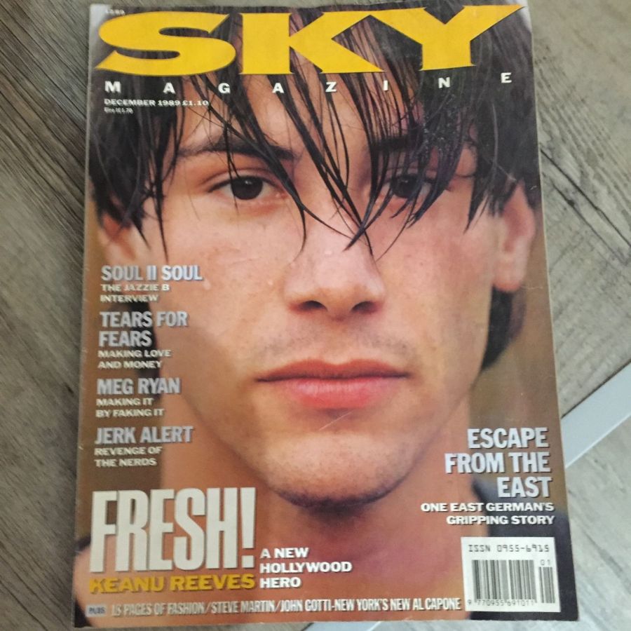 SKYMAG magazine side cover December 1989
