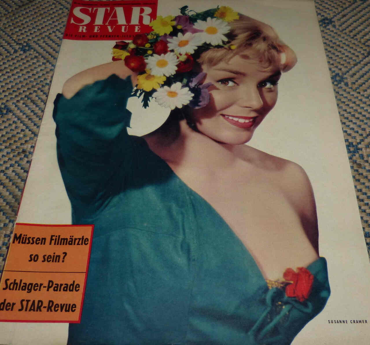 STAR REVUE magazine cover Issue 23  1957