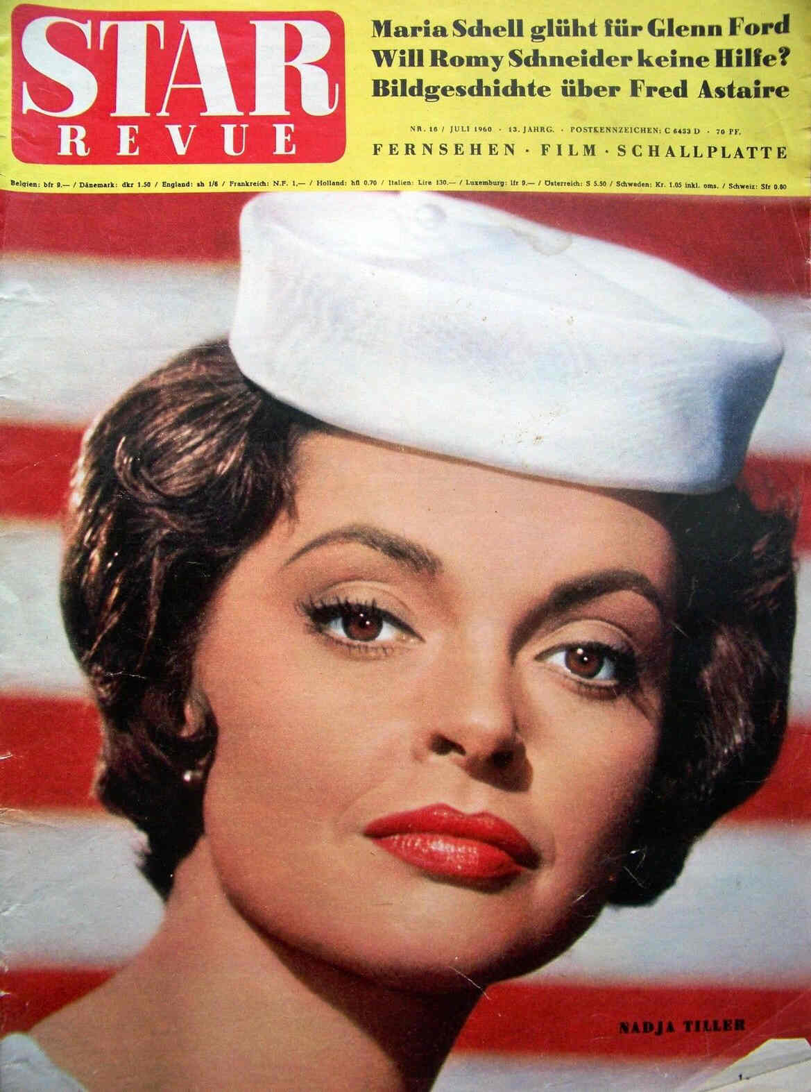 STAR REVUE magazine cover Issue 16  1960