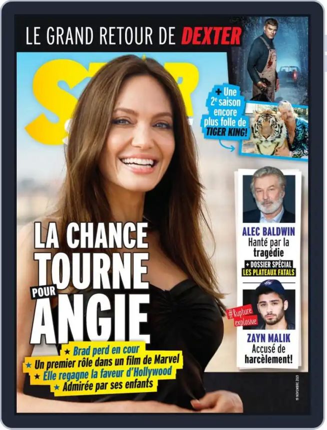 STAR SYSTEME magazine side cover 19 November 2021