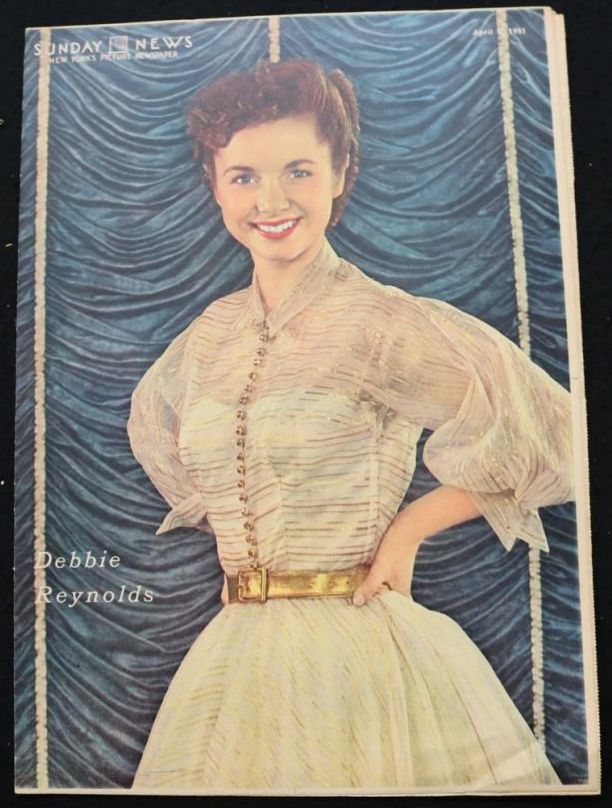 SUNDAY NEWS magazine side cover 8 April 1951