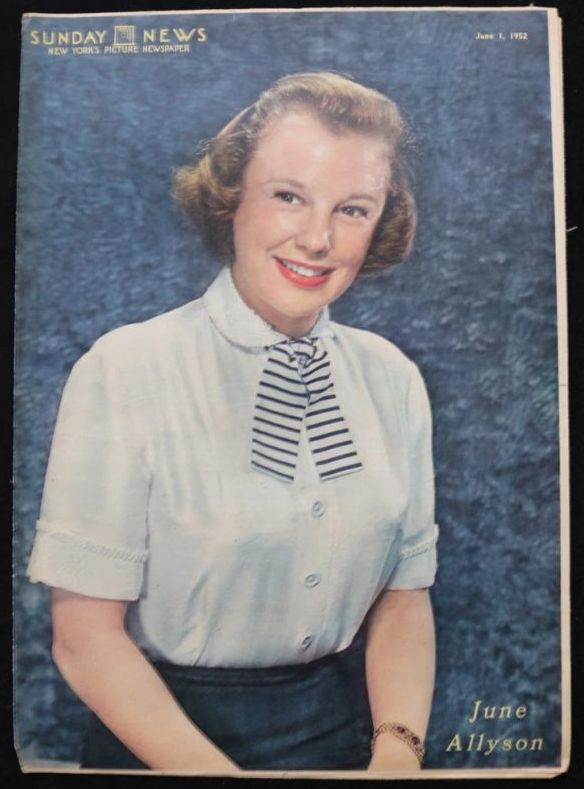 SUNDAY NEWS magazine side cover 1 June 1952