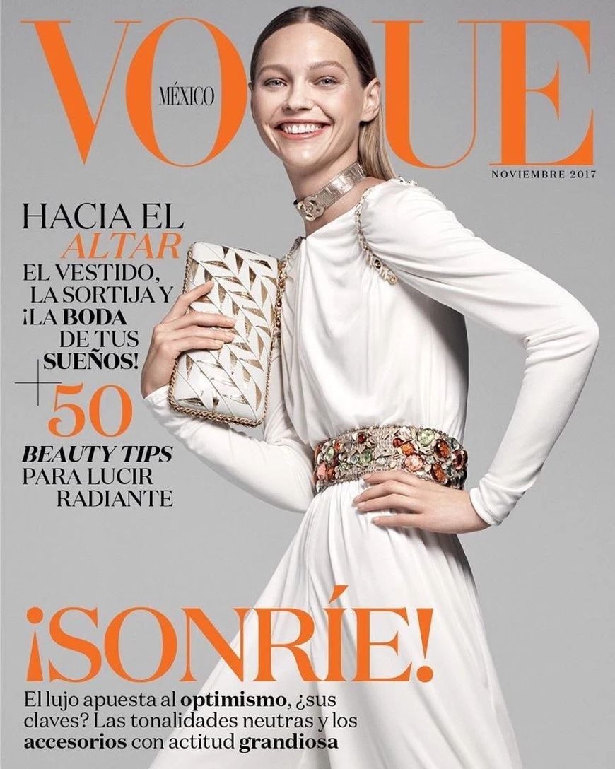 VOGUE MEXICO magazine side cover  November 2017