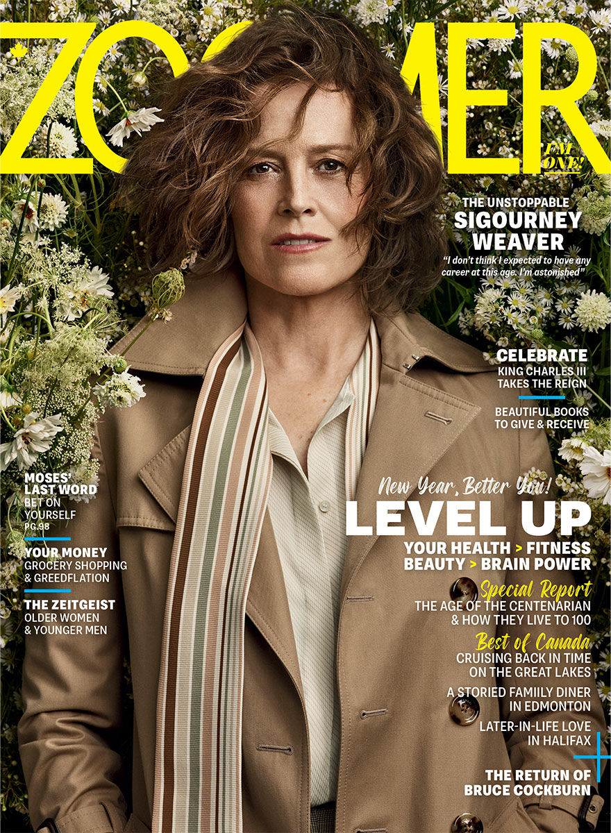 ZOOMER magazine side cover  January 2023